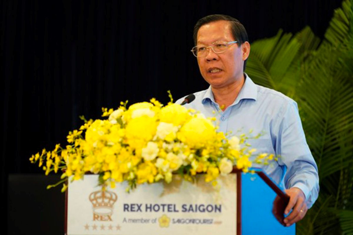 Ông Phan Văn Mãi, Phó Bí thư Thường trực Thành uỷ, Chủ tịch UBND TP.HCM phát biểu tại Hội thảo