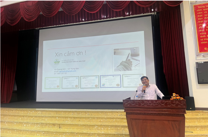 Ông Nguyễn Thế Tùng Lâm – Phó chi cục trưởng Chi cục Bảo vệ môi trường tỉnh Bình Dương phát biểu tại hội nghị