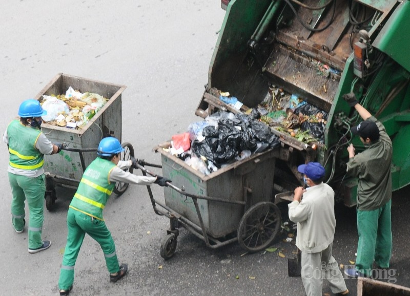 Bộ Tài nguyên và Môi trường đã tiếp tục ban hành văn bản hướng dẫn kỹ thuật về phân loại chất thải rắn sinh hoạt (Ảnh: Cấn Dũng)