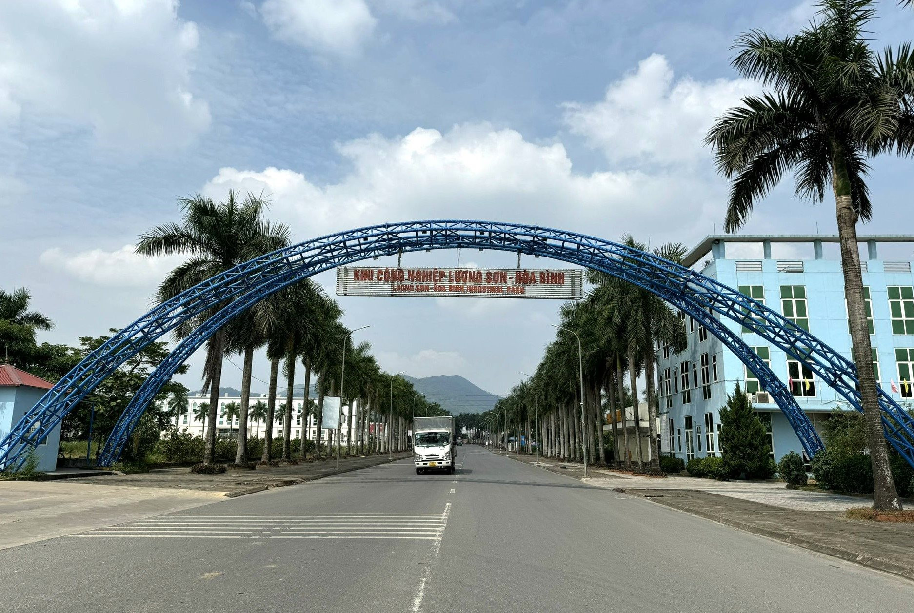 Hiện nay, 91% các khu công nghiệp có công trình xử lý nước thải tập trung. Ảnh: Thanh Tùng