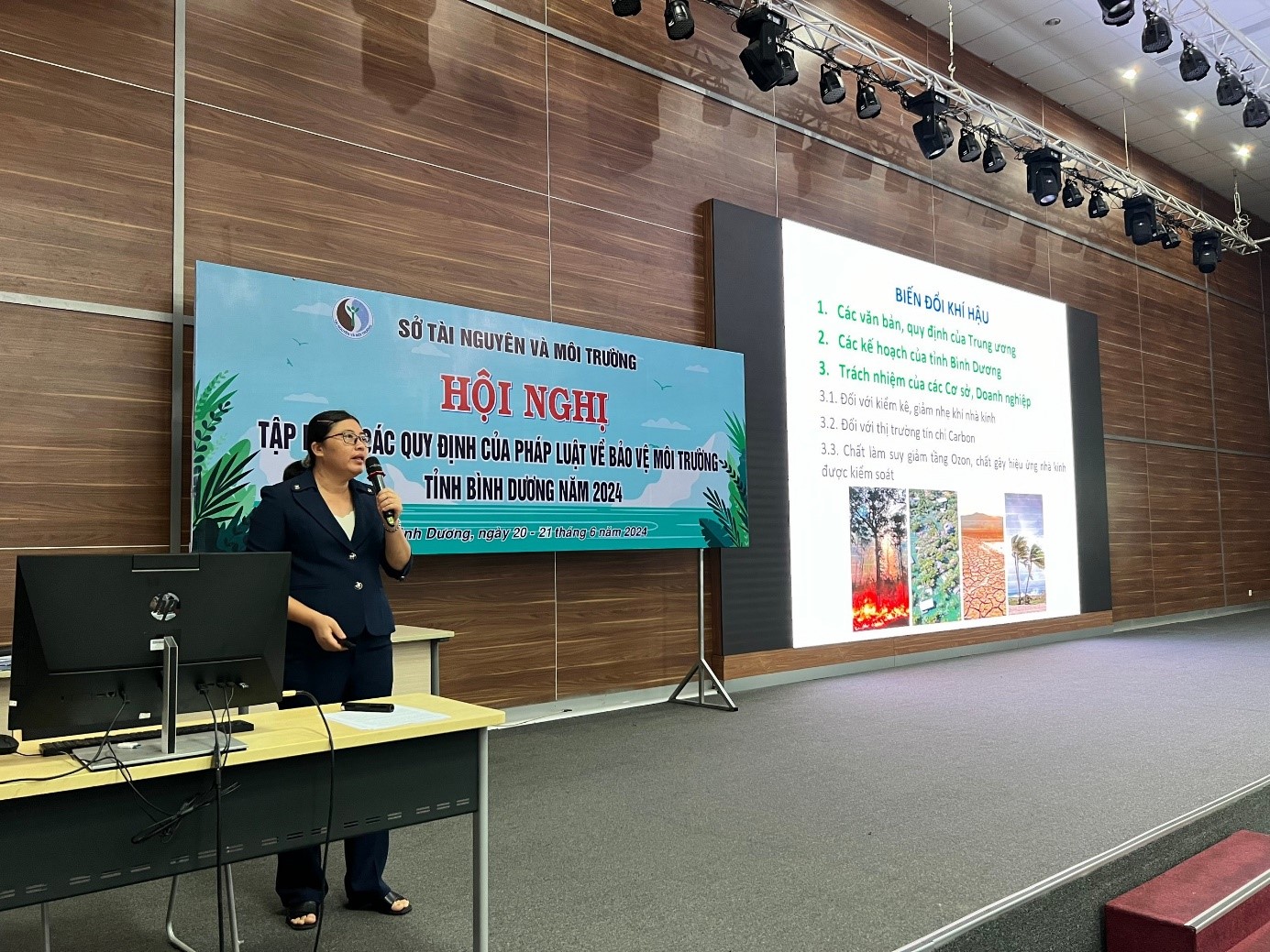 Quang cảnh Hội nghị