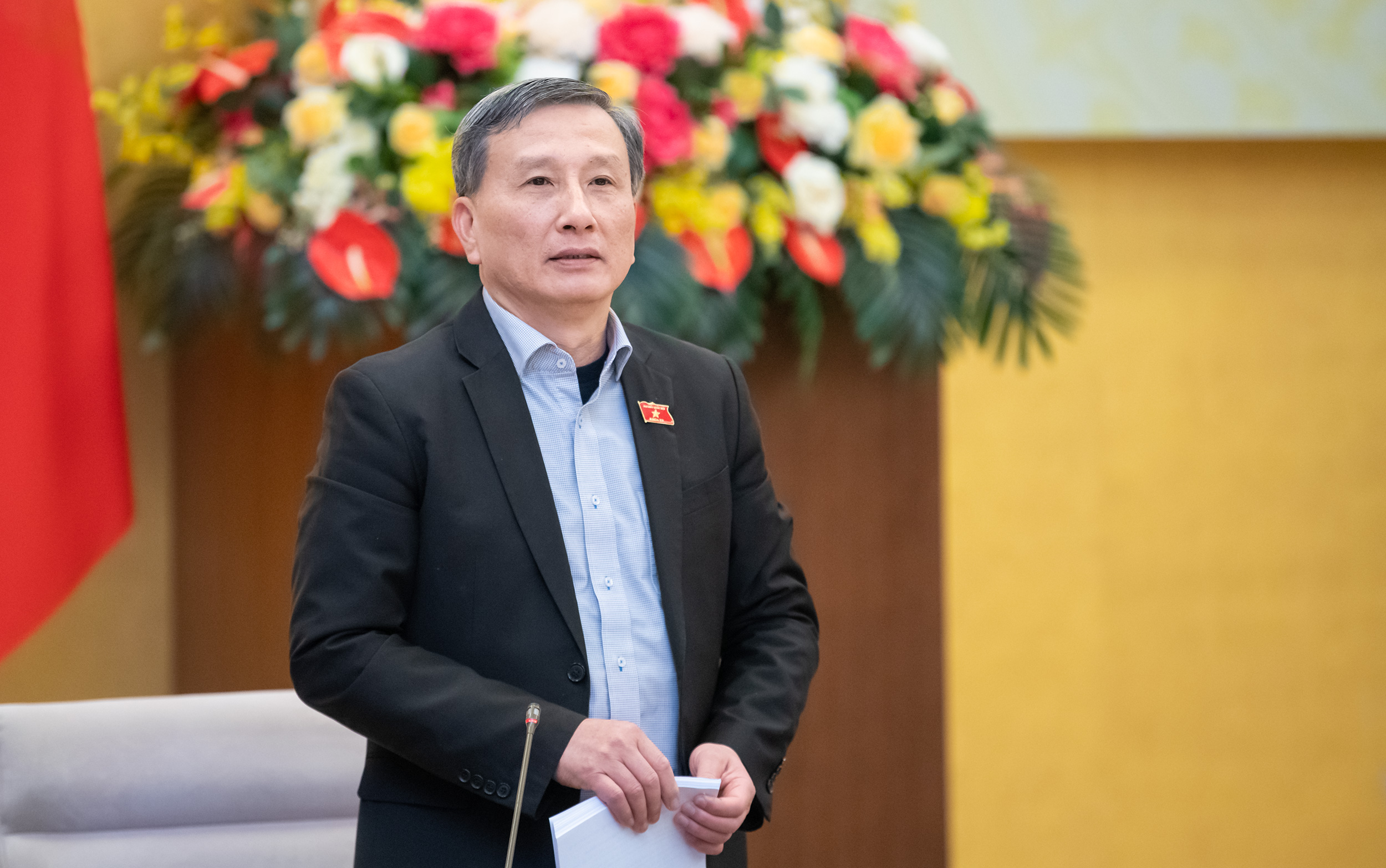 Chủ nhiệm Ủy ban Khoa học, Công nghệ và Môi trường Lê Quang Huy phát biểu tại Phiên họp