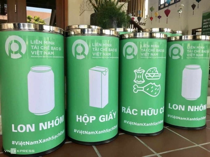Rác thải sinh hoạt sẽ được phân thành các loại để tiện cho thu gom, tái chế. Ảnh:Gia Chính