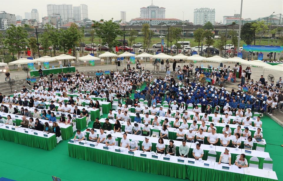 Quang cảnh buổi lễ phát động