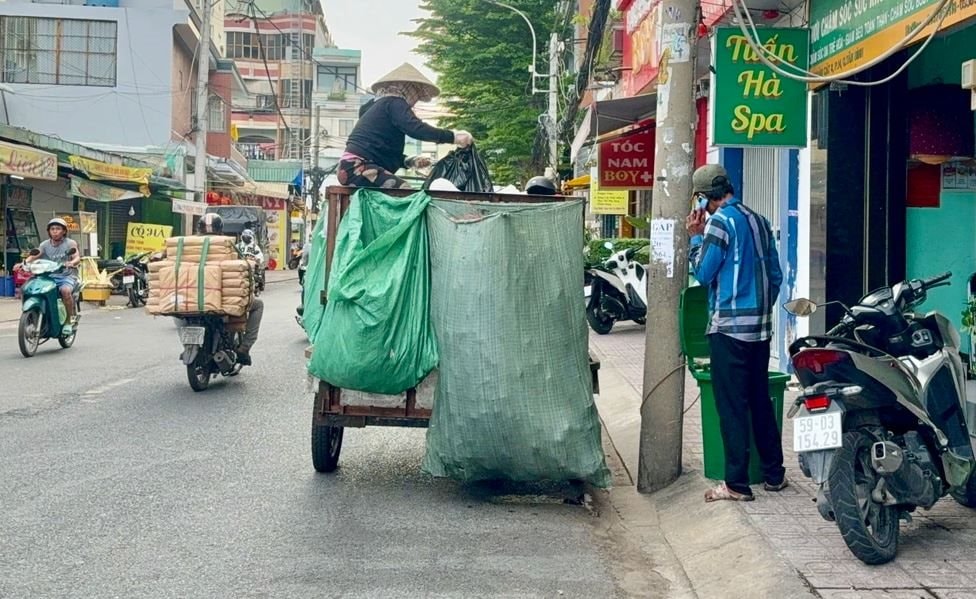 TP Hồ Chí Minh xem xét điều chỉnh giá dịch vụ thu gom rác