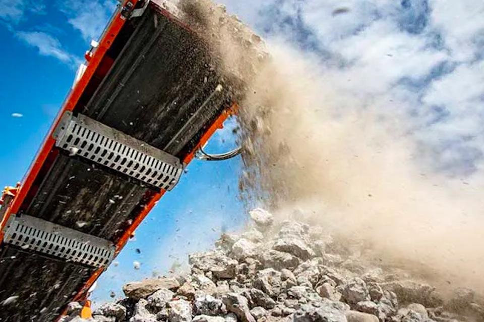 TP. Hồ Chí Minh: Biến chất thải xây dựng thành 