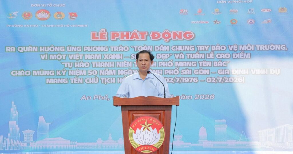 Ông Phan Công Vinh, Chủ tịch Ủy ban MTTQ Việt Nam phường An Phú phát biểu tại Lễ phát động